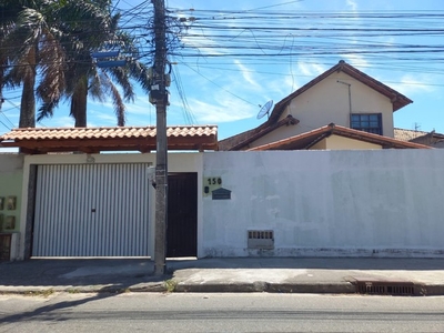 Sobrado com 1 dormitório para alugar, 60 m² por R$ 880,00/mês - Jardim Mariléa - Rio das O