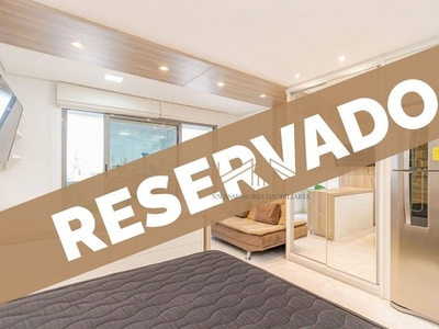 Studio com 1 dormitório para alugar, 28 m² por R$ 2.259,00/mês - Centro - Curitiba/PR