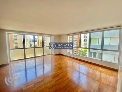 Apartamento à venda em Jardim Paulistano com 210 m², 4 quartos, 1 suíte, 2 vagas