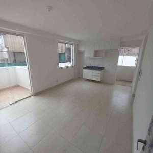 Apartamento com 2 quartos para alugar no bairro Glória, 64m²