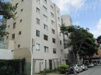Apartamento com 2 quartos para alugar no bairro Santo Antônio, 65m²