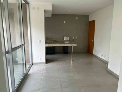 Apartamento com 2 quartos para alugar no bairro Vila da Serra, 68m²