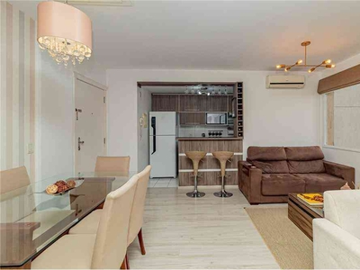 Apartamento com 3 quartos à venda no bairro Vila Ipiranga, 66m²