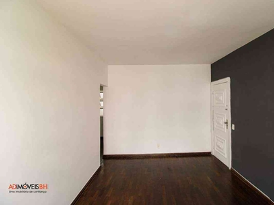 Apartamento com 3 quartos para alugar no bairro Sion, 85m²