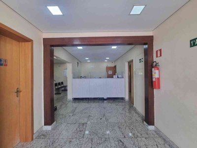 Casa à venda no bairro Jardim Riacho das Pedras, 391m²