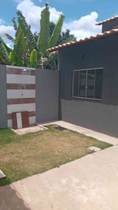 Casa com 2 quartos à venda no bairro Central, 120m²