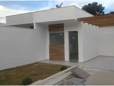 Casa com 2 quartos à venda no bairro Icaivera, 300m²