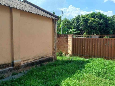 Casa com 2 quartos à venda no bairro Imbiruçu, 400m²