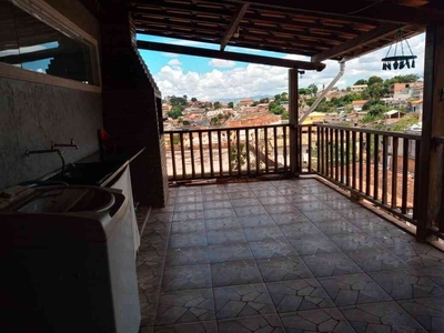 Casa com 2 quartos à venda no bairro São Benedito, 360m²