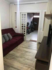 Casa com 2 quartos à venda no bairro São Pedro, 80m²