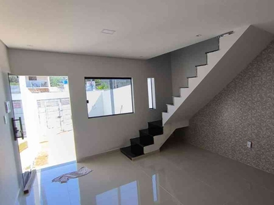 Casa com 2 quartos à venda no bairro Vila Verde, 120m²