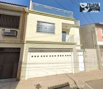 Casa com 3 quartos à venda no bairro Centro, 136m²