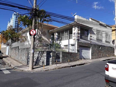 Casa com 3 quartos à venda no bairro Lagoinha, 612m²