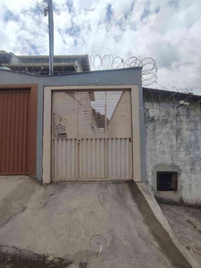 Casa com 3 quartos à venda no bairro Ressaca, 140m²