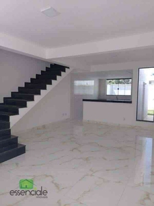 Casa com 3 quartos à venda no bairro Três Barras, 100m²