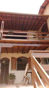 Casa com 4 quartos à venda no bairro Eldorado, 180m²
