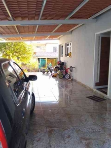 Casa com 4 quartos à venda no bairro Piratininga (venda Nova), 360m²