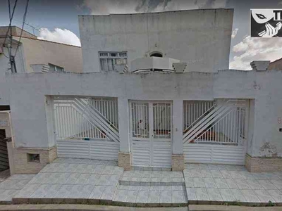 Casa com 6 quartos à venda no bairro Campos Elíseos, 250m²