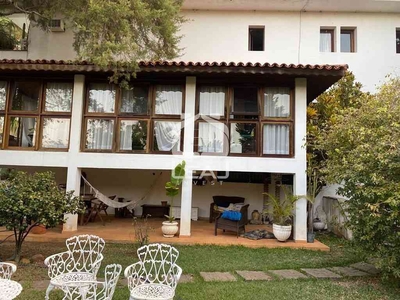 Casa com 6 quartos à venda no bairro Jardim Petrópolis, 1100m²