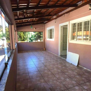 Casa com 7 quartos à venda no bairro Coqueiros, 348m²