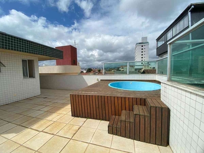 Cobertura com 3 quartos para alugar no bairro Carlos Prates, 173m²