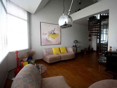 Cobertura com 3 quartos para alugar no bairro Santo Agostinho, 200m²