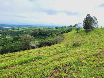 Fazenda com 1 quarto à venda no bairro Zona Rural, 571000m²