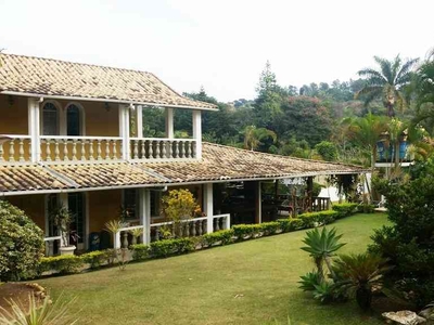 Fazenda com 4 quartos para alugar no bairro Parque Jardim Encantado, 6000m²