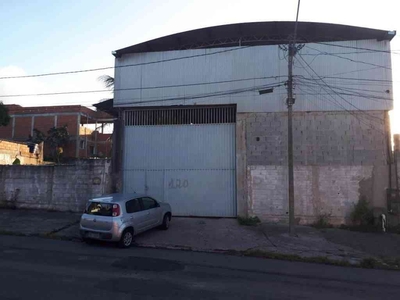 Galpão à venda no bairro Praia de Carapebus, 360m²