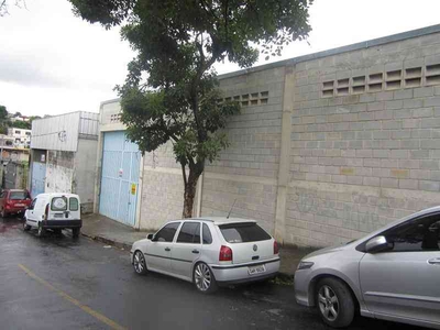 Galpão à venda no bairro Venda Nova, 450m²