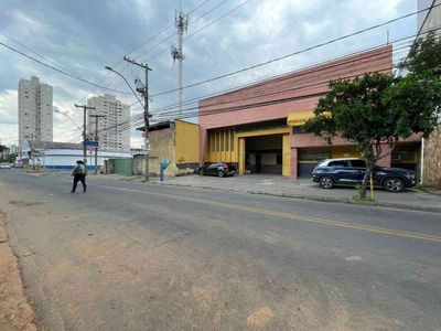 Galpão com 1 quarto à venda no bairro Prado, 2058m²
