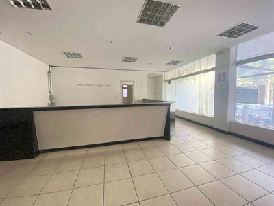 Prédio à venda no bairro Funcionários, 2235m²