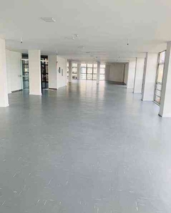 Sala com 1 quarto para alugar no bairro Lourdes, 378m²