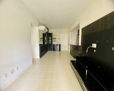 Apartamento à venda, 2 dormitórios, mobiliado, Club Residence, bairro Itacorubi