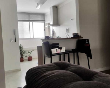 Apartamento Cambui 3 + 1 dormitório, suíte, varanda, totalmente reformado, miolo do bairro