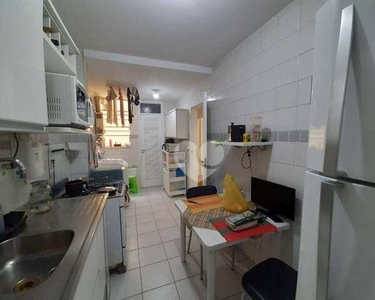Apartamento com 2 dormitórios à venda, 62 m² por R$ 720.000,00 - Copacabana - Rio de Janei