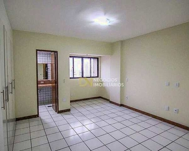 Apartamento com 3 dormitórios à venda, 220 m² por R$ 800.000,00 - Candelária - Natal/RN
