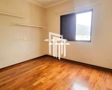 Apartamento no Centro, último andar, com vista Cristo