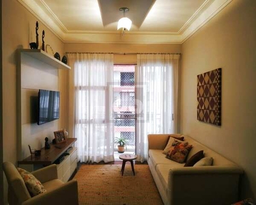 Barra da Tijuca - ABM Lindo apartamento de 2 quartos, sendo 1 suite, varanda. Todo reforma