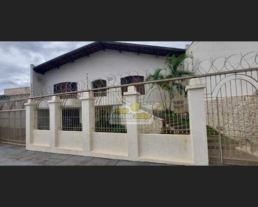 Casa à venda, 336 m² por R$ 750.000,00 - Abadia - Uberaba/MG