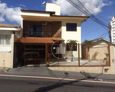 Casa com 5 dormitórios à venda, 350 m² por R$ 798.000,00 - Barreiros - São José/SC