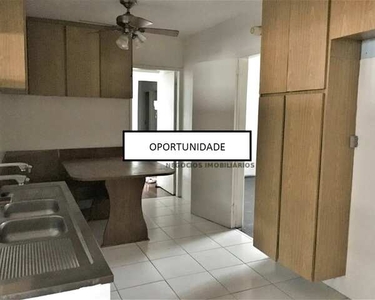 Casa de condomínio térrea para venda tem 360 metros quadrados com 4 quartos