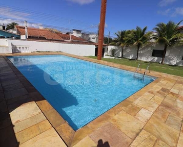 Casa em Peruíbe, em 3 lotes, com piscina e ampla área de lazer