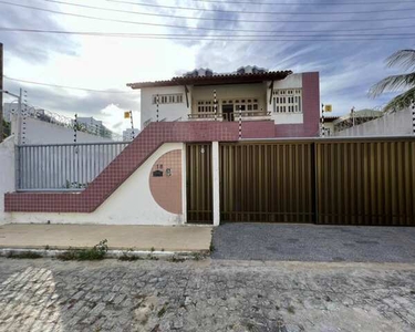 Casa na Farolândia - Rua Ecologista Chico Mendes