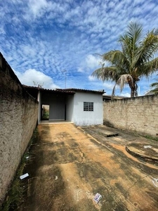 Casa para venda com 87 metros quadrados em Busca Vida (Abrantes) - Camaçari - Bahia