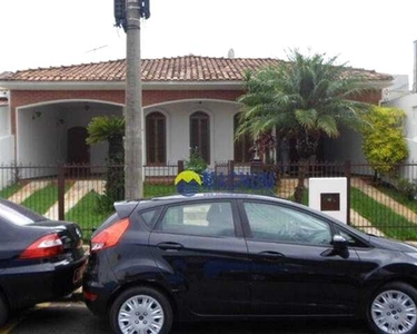 Casa-Térrea c/Edicula c/3 dorm. 1 Suíte, à venda, 290 m² por R$ 699.000 - Boa Vista (PROX