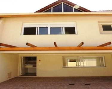 ![CDATA[Casa para Venda - 110.02m², 3 dormitórios, sendo 1 suites, 2 vagas - Tristeza]]