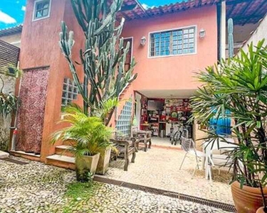 Excelente casa com 3 dormitórios à venda, 120 m² por R$ 740.000 - Piratininga - Niterói/RJ