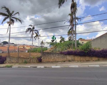 Excelente Terreno, Localizado no Bairro Vila Municipal, possui 800m²