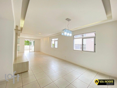 Apartamento à venda em Buritis com 133 m², 4 quartos, 1 suíte, 2 vagas